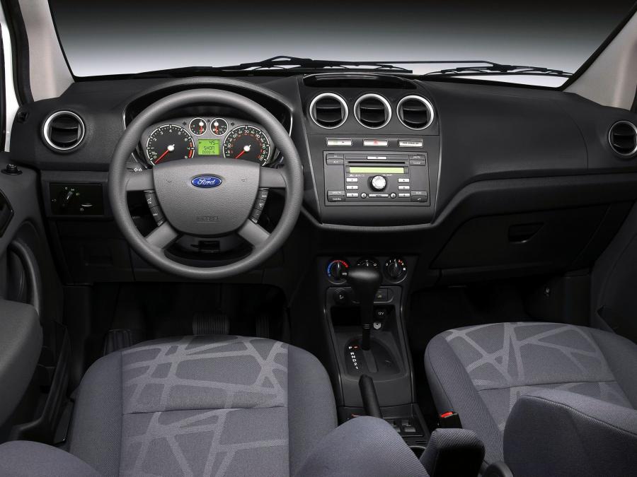  Ford Transit Connect 2009 года  (US) (фото 17 из 26)